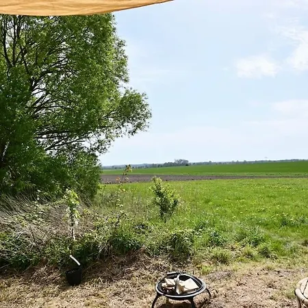 Bienenwagen Weitblick, Kamin, Sauna Ganzjaehrig Nutzbar